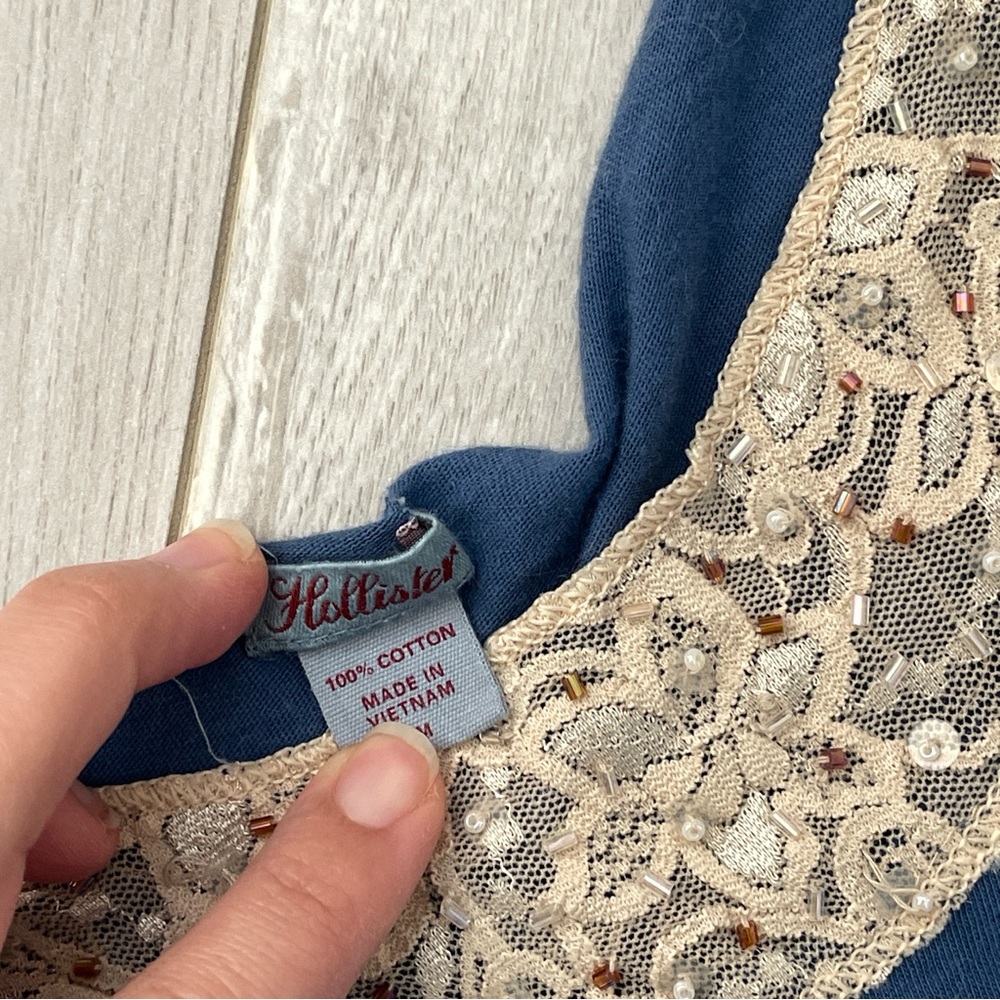 Hollister Y2K Top off shoulder lace beaded womens Blue medium vintage 2000s boho - Picture 2 of 5